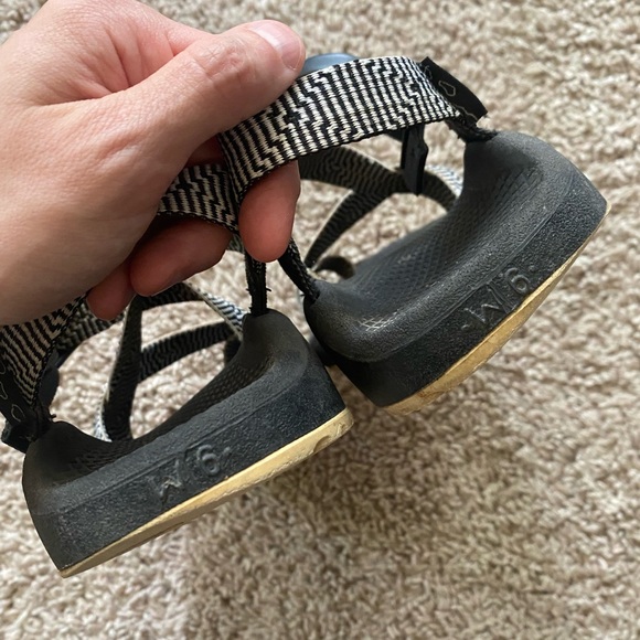 Women’s chaco Z2 - Picture 4 of 8